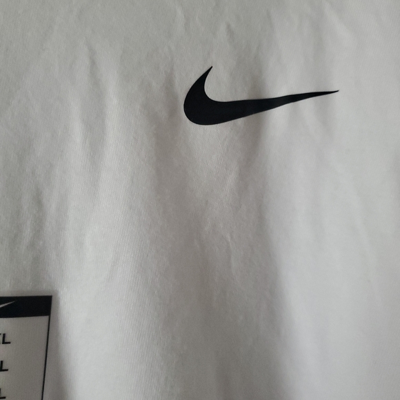 Nike MMW Graphic Men's T-Shirt, White - Size 2XL - Picture 4 of 4